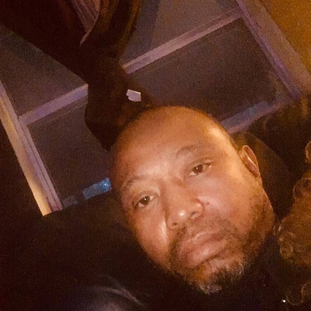 Meet your Posher, Lonny